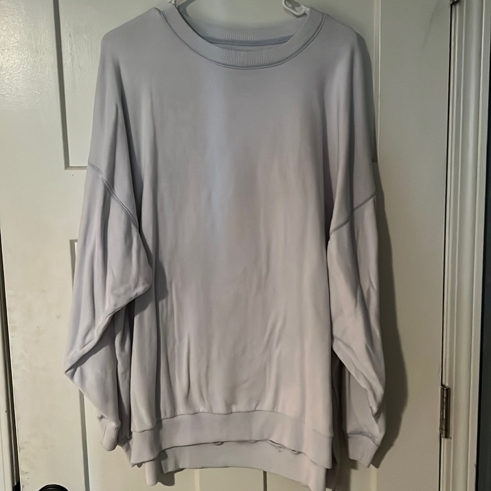 Oversized sweatshirt